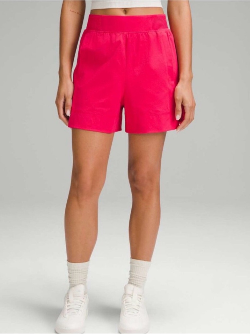 Lululemon Stretch Woven Relaxed Fit High Rise Short 4" Cherry Mist Pink Medium